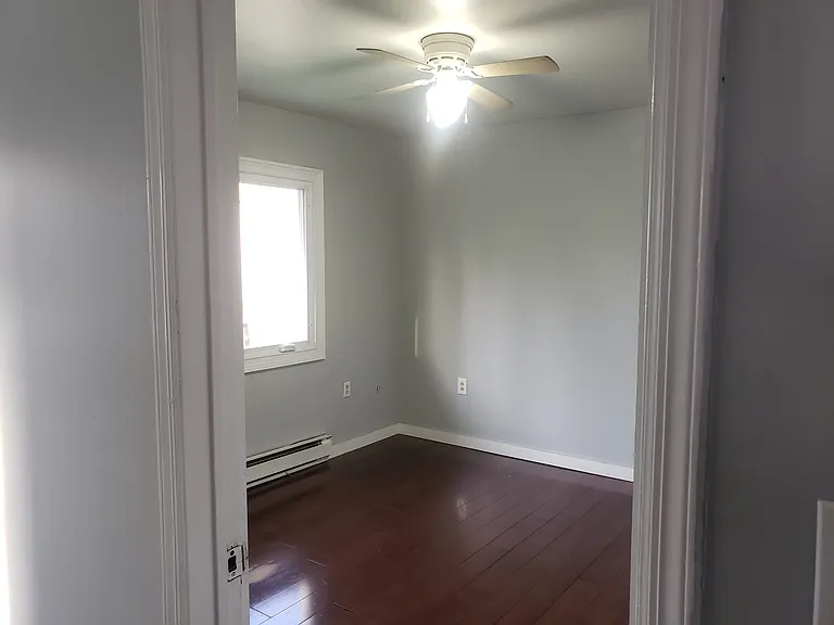 31 Plauderville Ave #2 — Photo 17