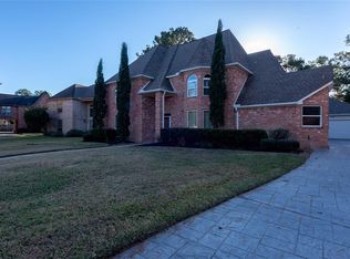 8011 Summer Grove Cir, Spring, TX 77379