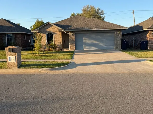 11513 SW 8th Cir, Yukon, OK 73099