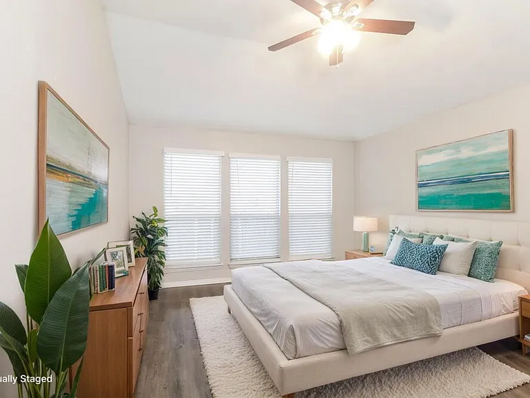 9308 Cynthia Ct — Photo 13