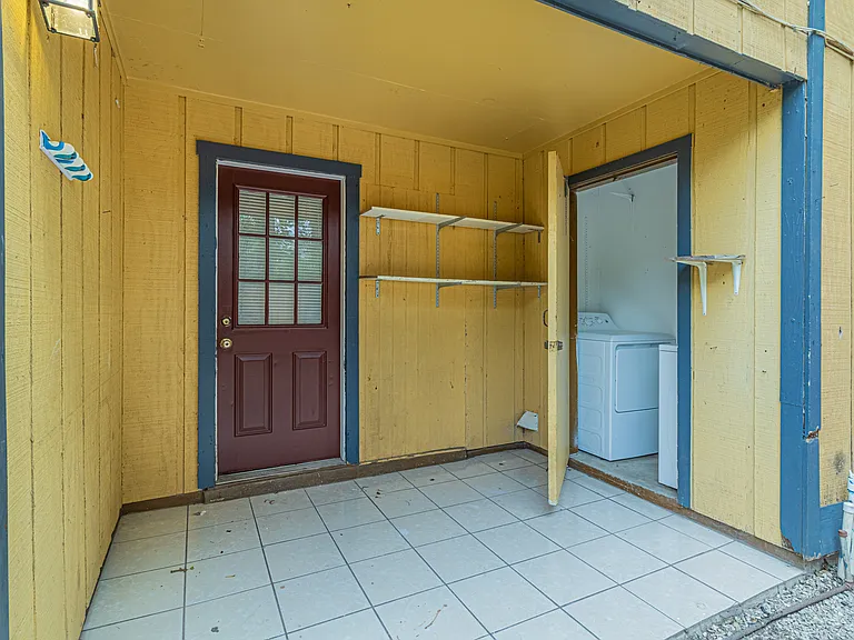 221 E Craig Pl #1 — Photo 17