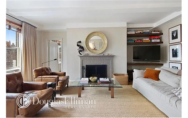 Rented by Douglas Elliman | media 2