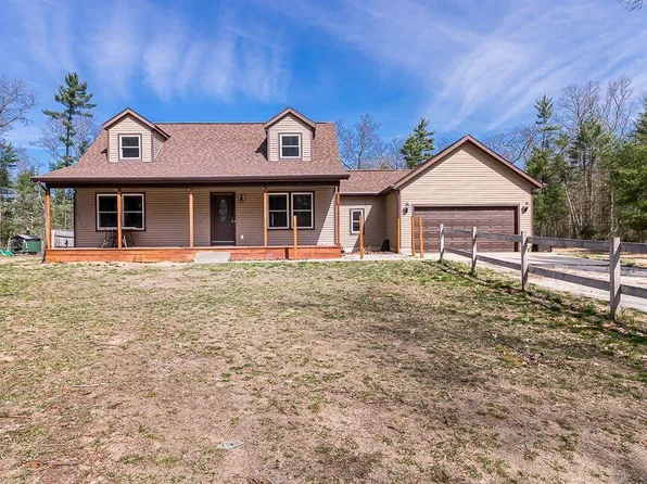 2858 E Raymond Rd, Twin Lake, MI 49457