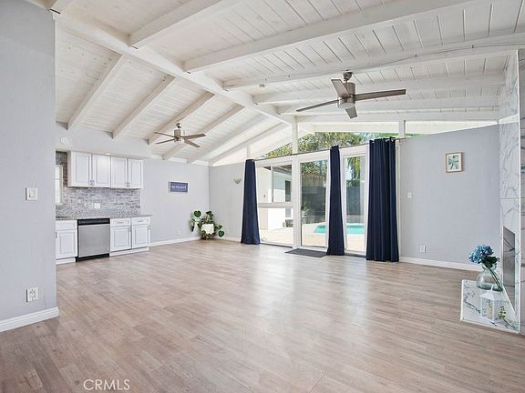 3rd image of 20401 Napa St