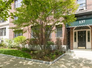 137 Freeman St APT 1, Brookline, MA 02446