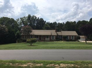 120 Villa Ln, Davidson, NC 28036