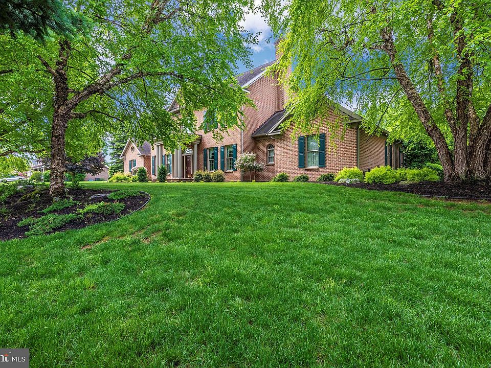 355 Moss Spring Ave, Greencastle, PA 17225 Zillow