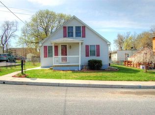 414 W Perry St, Enola, PA 17025