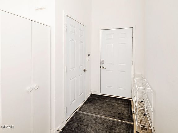 2nd image of 975 58th Ave S