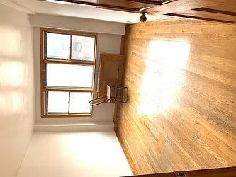 Rented by Kinyu Realty