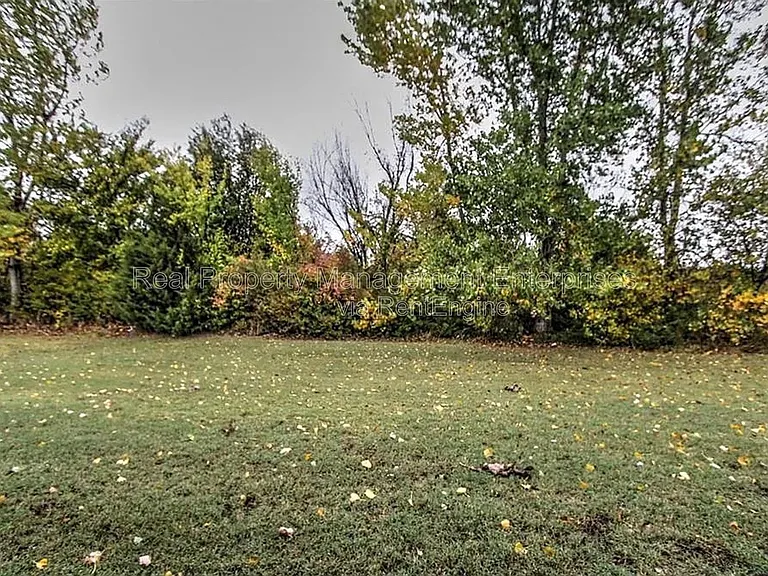 1661 Appaloosa Dr — Photo 34