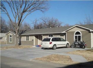 301 E Main St, Augusta, KS 67010
