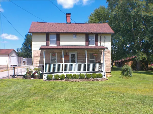 303 Cranberry Aly, Carmichaels, PA 15320