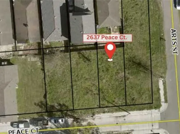 2637 Peace Ct, New Orleans, LA 70117
