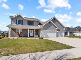 504 Crowfoot Ave, Fond Du Lac, WI 54935