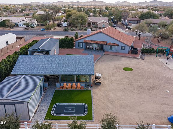 5th image of 510 E Desert Hills Estate Drive
