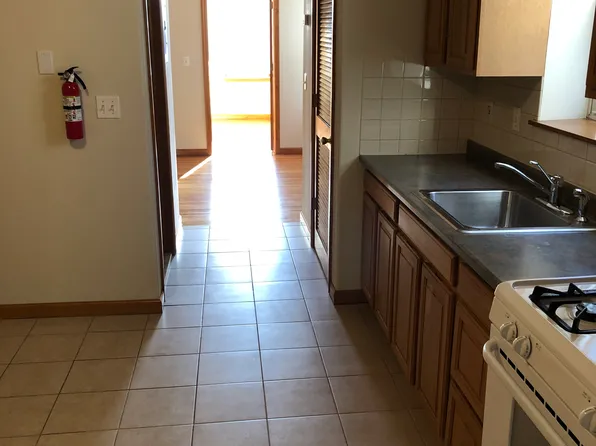 300 Chestnut St, Newark, NJ 07105