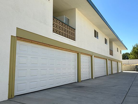 1 car detached garages with new garage door openers