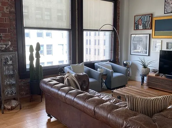 460 S Spring St APT 915, Los Angeles, CA 90013