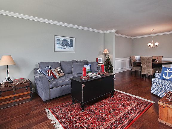 4th image of 2302 Lexington Mews