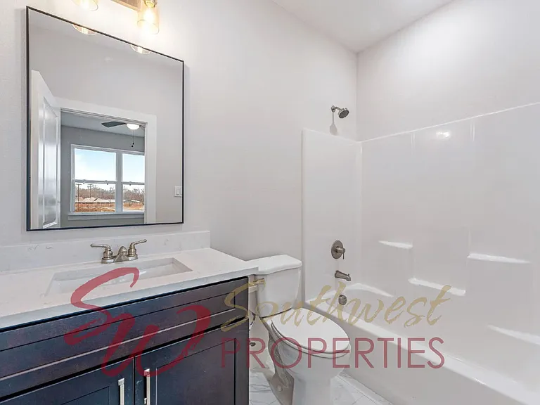 545 Galt Dr — Photo 11