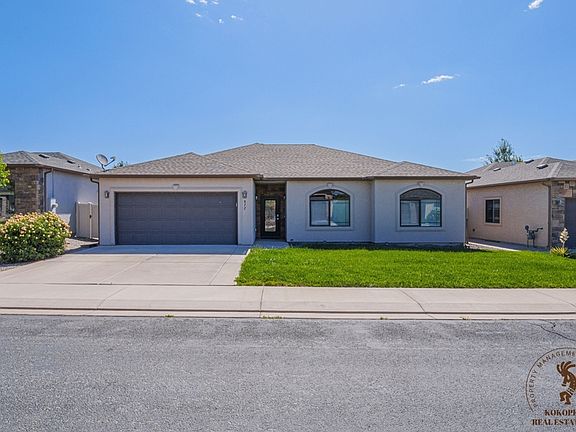 2nd image of 672 Muirfield Dr