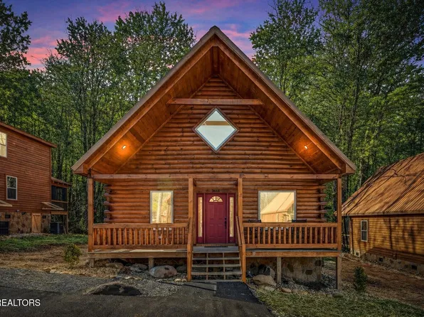 3618 Parkland Way, Gatlinburg, TN 37738