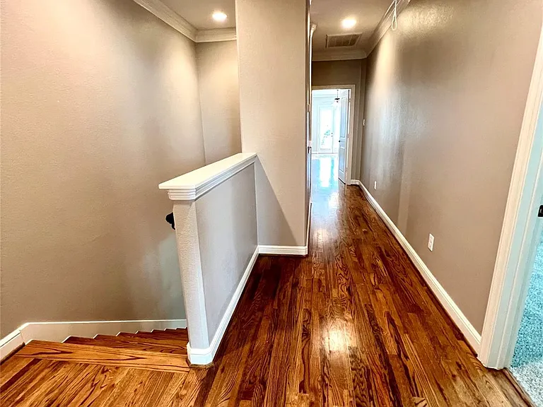 1818 Edwards St — Photo 19