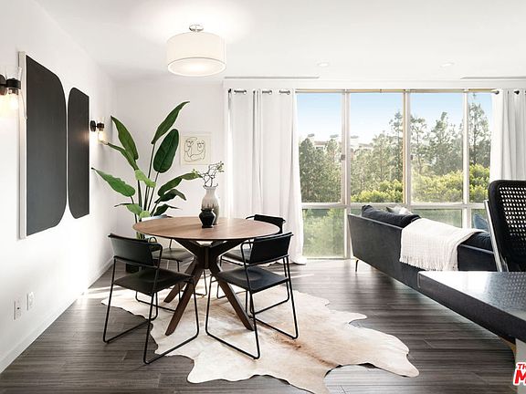 3rd image of 2170 Century Park E APT 605
