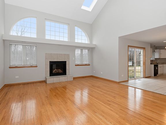 5th image of 20228 Providence Ln