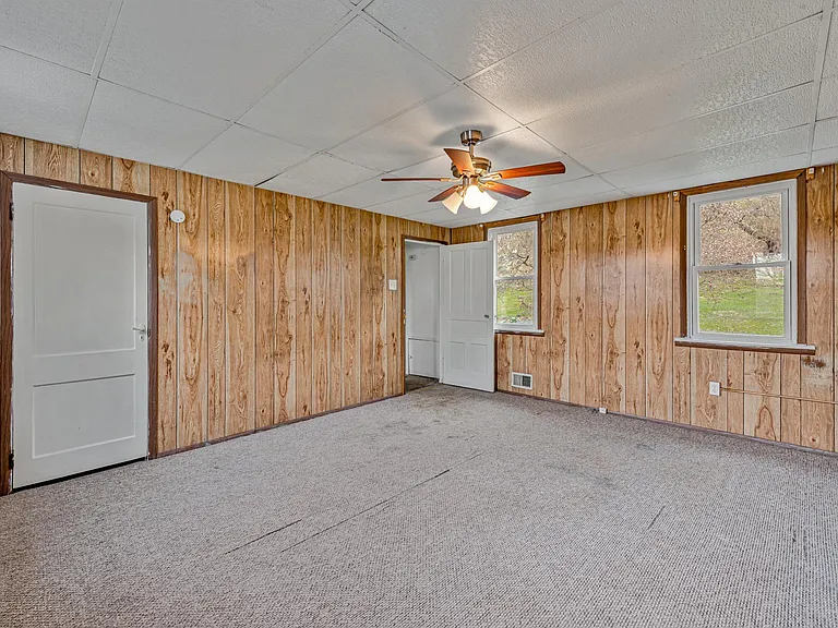 225 Thompson Run Rd — Photo 15