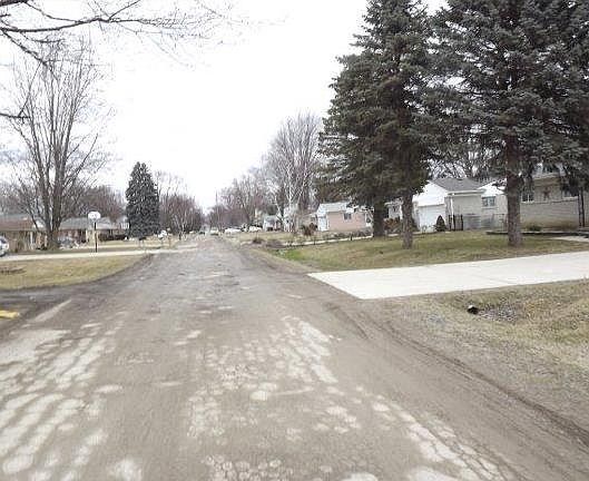 3rd image of 38801 Winkler St