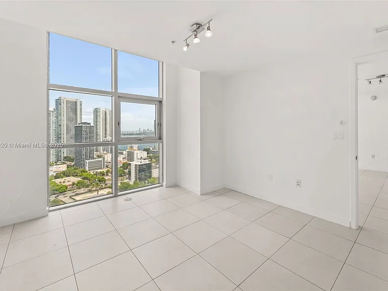 3301 NE 1st Ave #H3004 — Photo 20