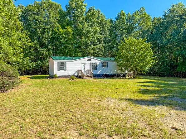 13275 Oral Oaks Rd, Victoria, VA 23974
