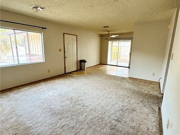 3rd image of 3555 Gloria Avenue