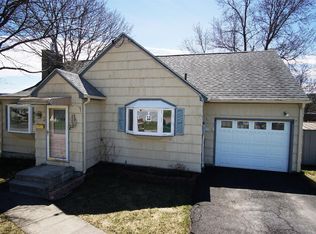 5 Hillview Dr, Norwich, NY 13815