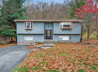 39 Peddler Hill Road, Monroe, NY 10950