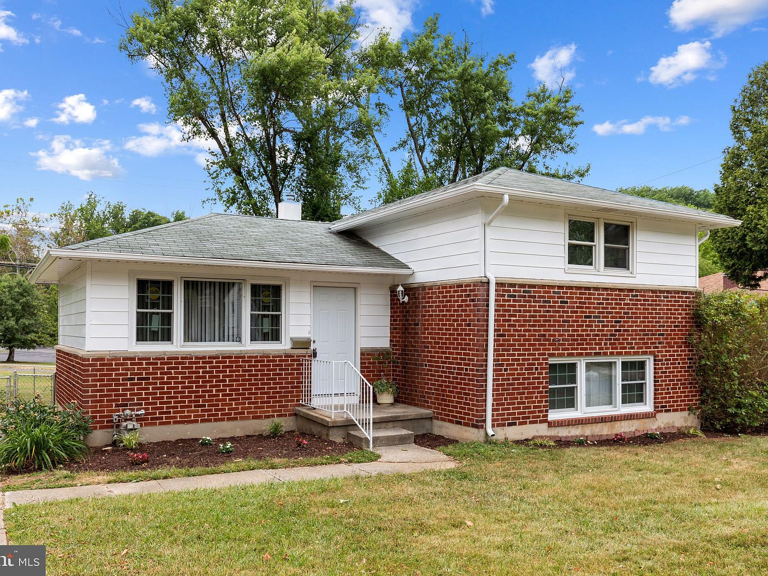 3820 Victoria Ave, Windsor Mill, MD 21244 MLS MDBC2068490 Zillow