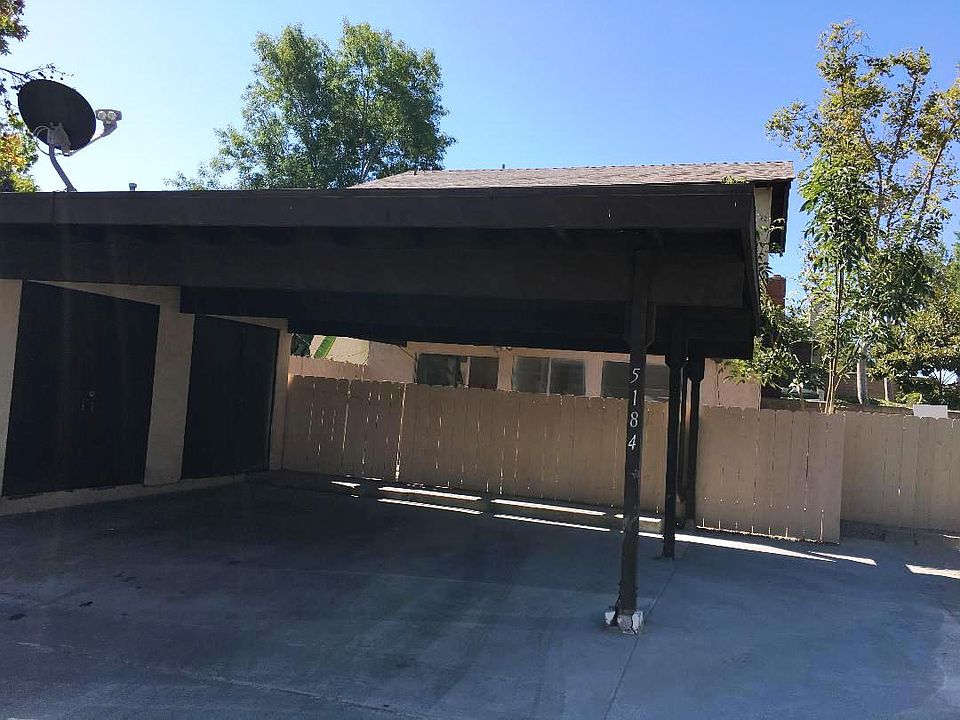 Carports Parking
