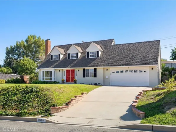 11955 Salem Dr, Granada Hills, CA 91344