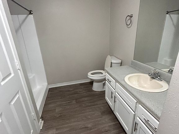 3rd image of 176 Massachusetts Ave #176