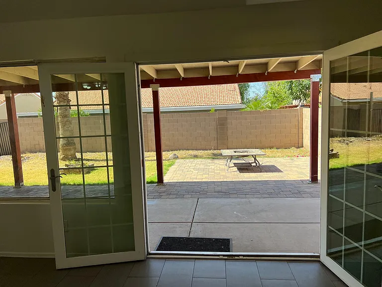 8635 W Roanoke Ave — Photo 7