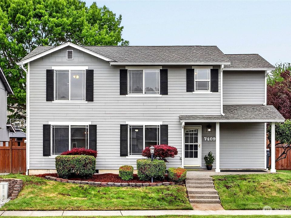 1st image of 7409 Village Drive