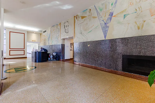 Rented by Grandeur Realty Inc | media 7