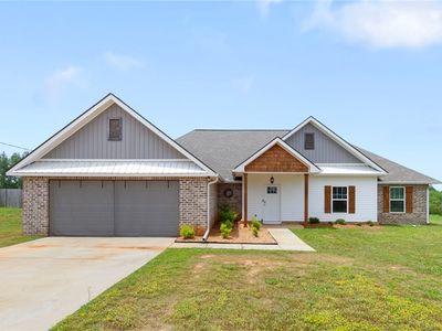 164 Rob Lee St, Moundville, AL, 35474