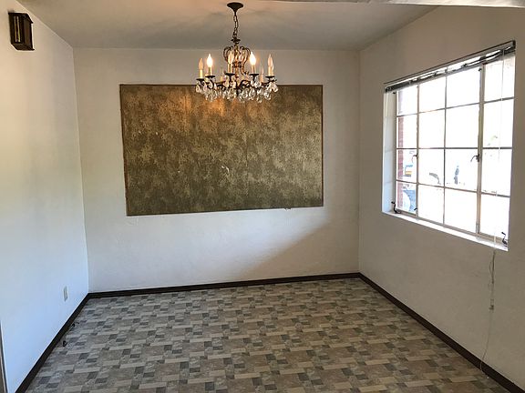 2nd image of 2817 E Arroyo Chico