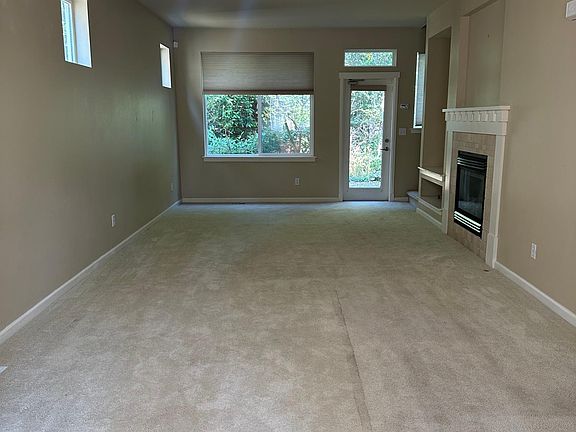 2nd image of 8676 233rd Pl NE