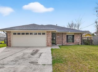 8401 Hanfro Ln, Houston, TX 77088