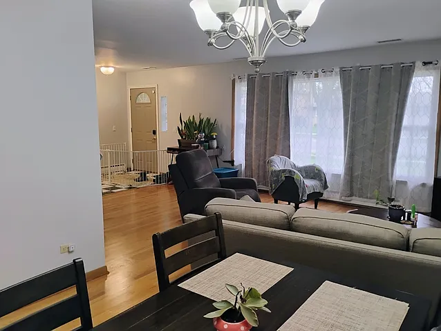 904 S Edward St — Photo 8
