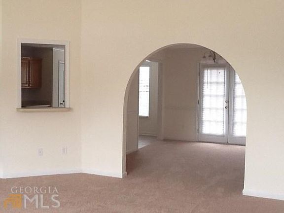 3rd image of 2431 Sierra Heights Dr